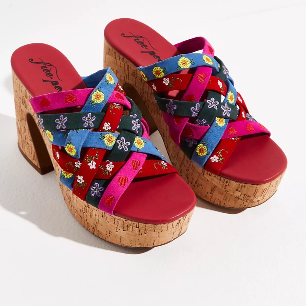 Free People Lisbon Pink Suede Embroidered Platform Sandal - Picture 3 of 4